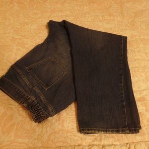 Womens Catherines Jeans Curvy Red Triangle 22W